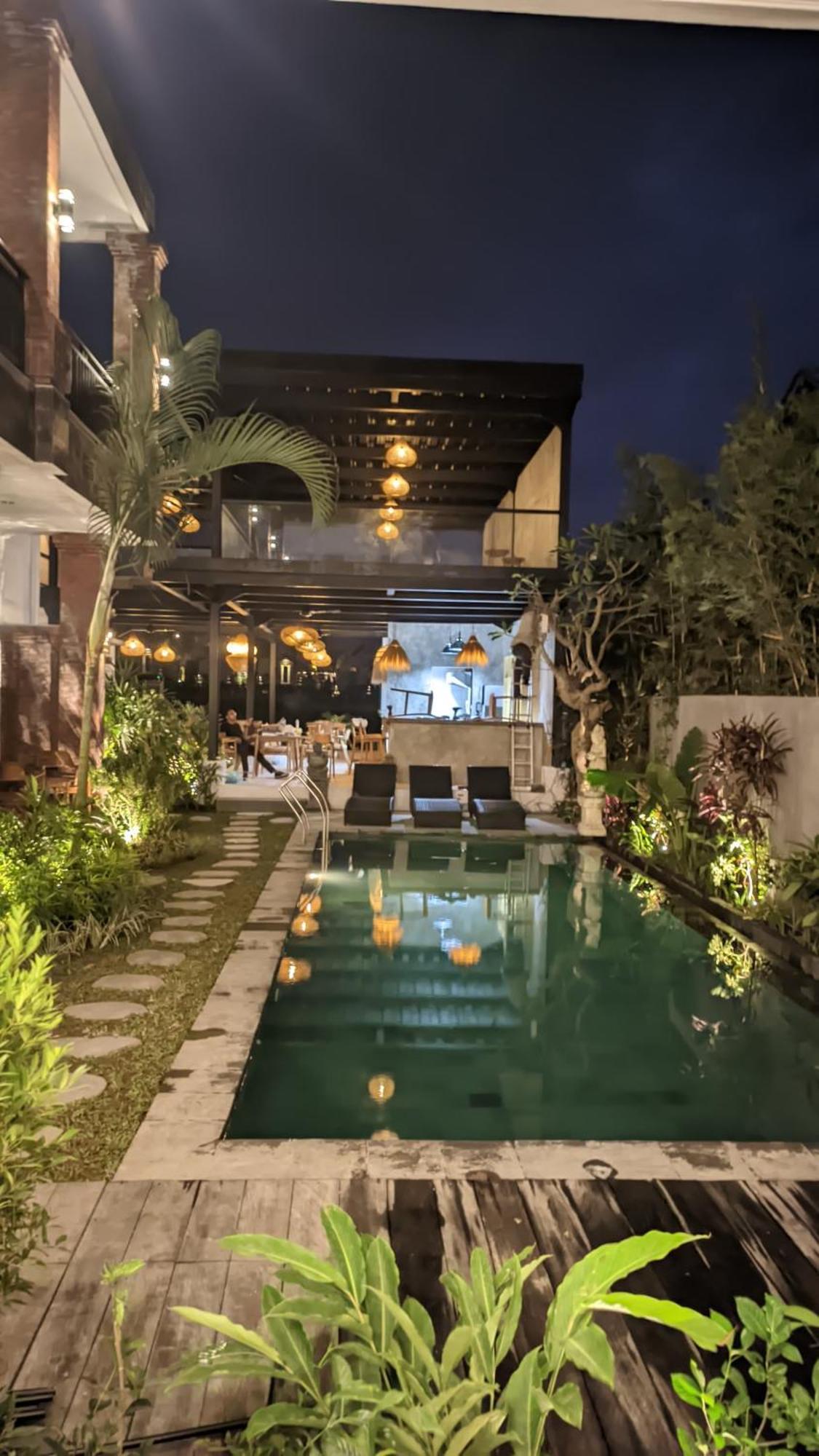 Sujiwa Ubud Hotel & Villa Exteriér fotografie